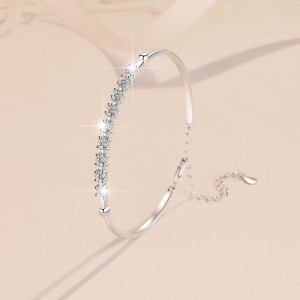 Moissanite Halo Design Bangle Bracelet C2024070003