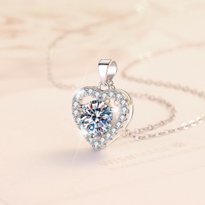 1.0 CT "In My Heart" Moissanite Sterling Silver Classic Necklace C2024080005